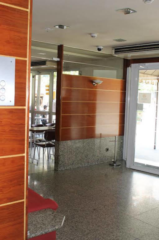 Hotel Climent Barcelona Exterior photo